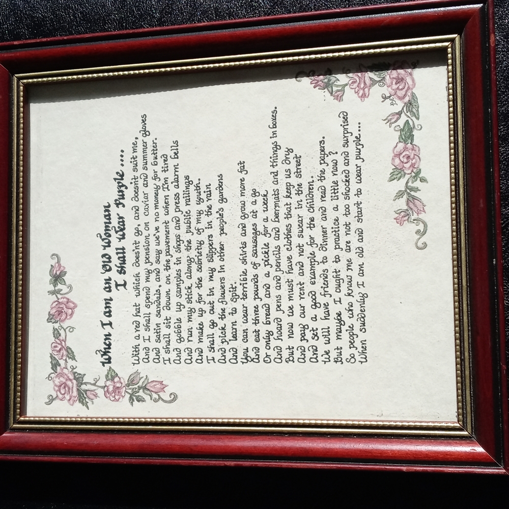 Gift Gallery signed 8 x 10 framed art work signed by artist. Great Gift!